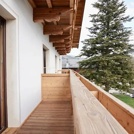 Ranstl アパート フラッハウ