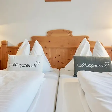 Ranstl アパート フラッハウ